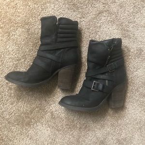 Steve Madden Shoes - Steve Madden Moto boots Steve Madden Shoes - Steve Madden Moto boots